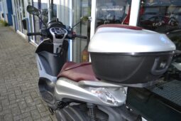 
										Piaggio Beverly 350i ABS vol									