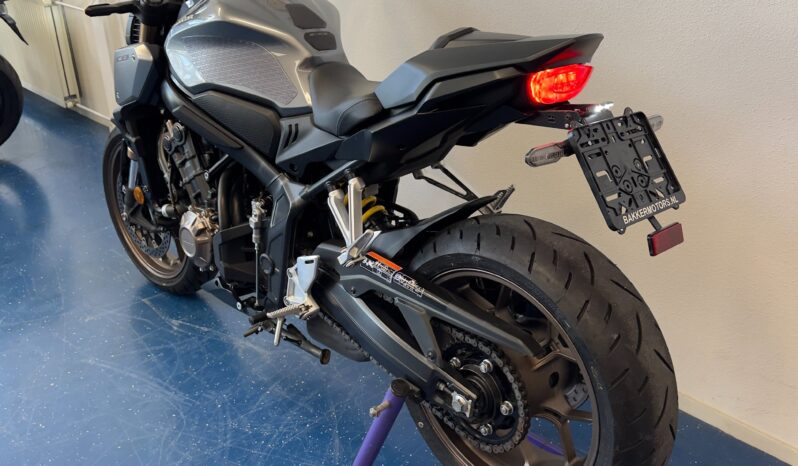 
								Honda CB650R 2022 vol									
