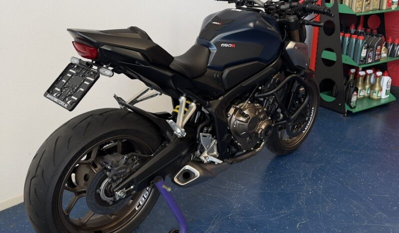 
								Honda CB650R 2022 vol									