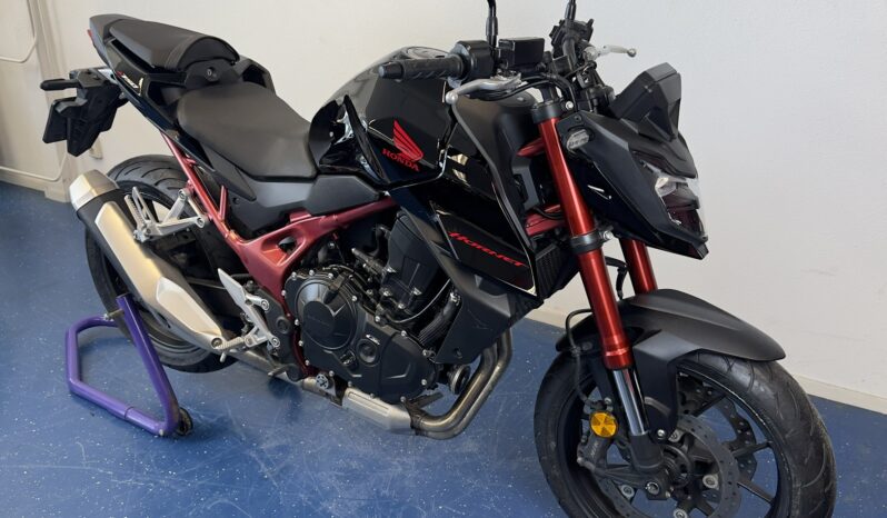 
								Honda CB750 Hornet 2023 vol									