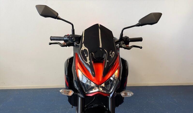 
								Kawasaki Z800 2016 vol									