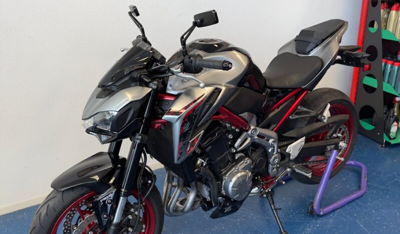 
								Kawasaki Z900 2017 vol									