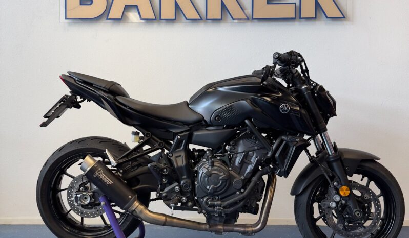 
								Yamaha MT07 2022 vol									