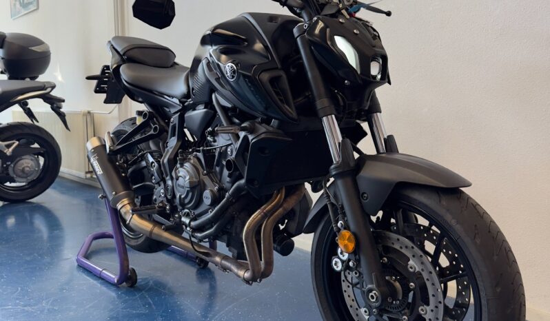 
								Yamaha MT07 2022 vol									