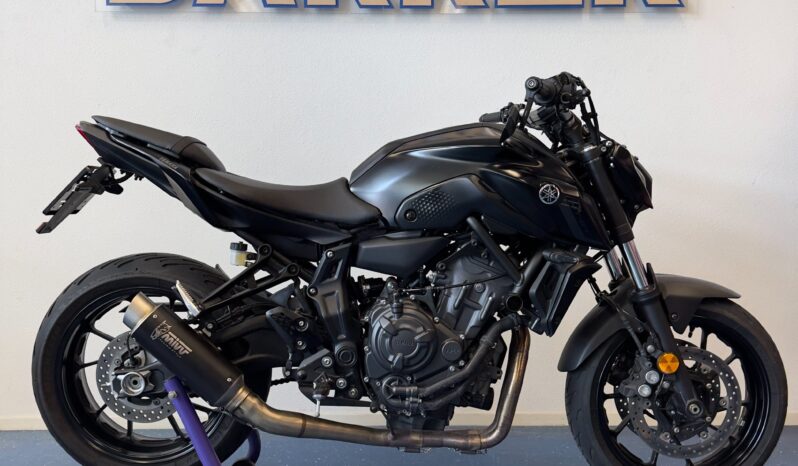
								Yamaha MT07 2022 vol									