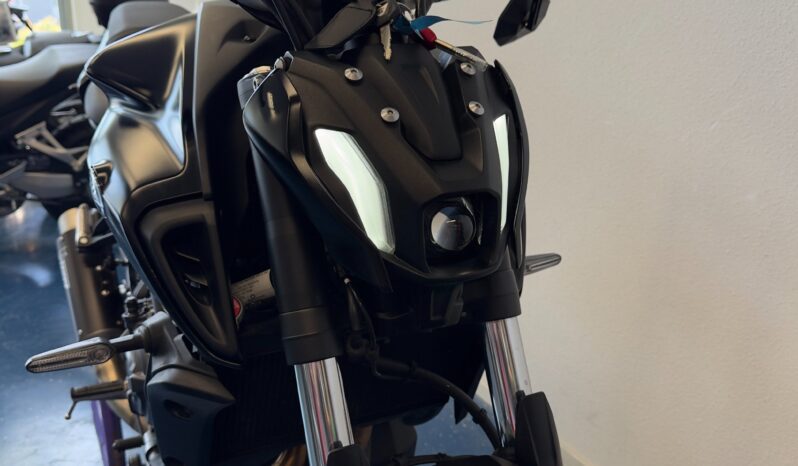 
								Yamaha MT07 2022 vol									