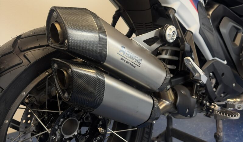 
								BMW R1300 GS Trophy 2024 vol									