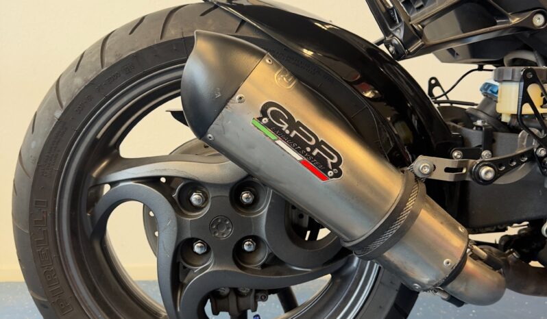
								Honda CB1000R 2009 vol									