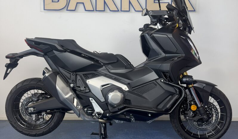 
								Honda X-ADV 750 Black Edition 2024 vol									